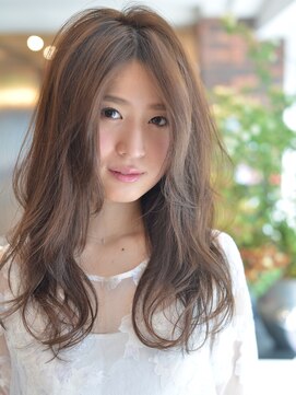 ケーツー心斎橋 クイーンズガーデン バイ ケーツー(K two QUEEN'S GARDEN by K two) 【K-two心斎橋】透けゆれロング～カットで骨格補正～