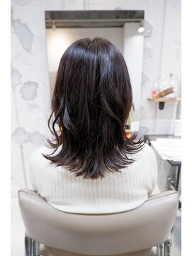 レウォ(rewo) 外ハネミディアム