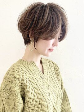 アンド ストーリーズ(&STORIES) 大人可愛い/ショートボブ/耳掛けショート/アッシュ/大人女性