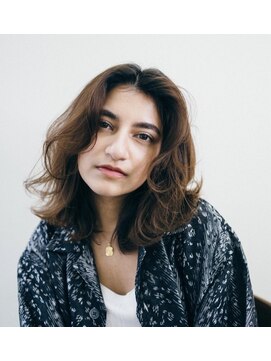 ピズム(PISM) 大人エアリーミディ/ダークアッシュ