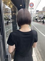 カムジーヘッドカミノウラ(COMEGHEAD KAMINOURA)&nbsp;今ぽいボブにモーブミルクティー　#ベージュ