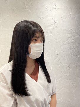 ビービー(Be2 by KENJE) ツヤツヤAujua(オージュア)トリートメント　【蓮沼】