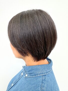 アッシュ 十日市場店(Ash) グレージュカラー ショート