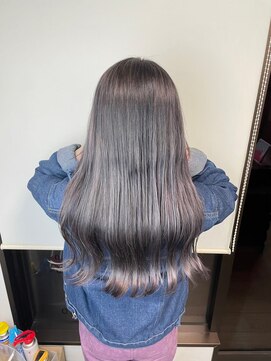 アイズ 本厚木(AIZU) グレージュ