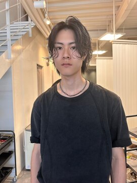 キュヴェ(cuvee) メンズパーマ/パーマ/スパイラルパーマ/ツイスト/ツイストパーマ