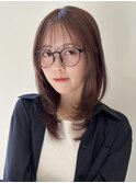 顔周りレイヤーカットグレージュカラーくびれボブベージュカラー