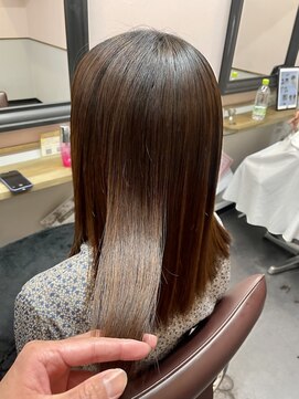 アリ 葛西店(ALi) 美髪葛西髪質改善|葛西縮毛矯正|葛西白髪ぼかしハイライト