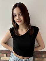 リア(Li'a by neolive)&nbsp;艶ストレート × レイヤースタイル