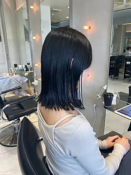 ヘアサロンガリカアオヤマ(hair salon Gallica aoyama) 大人のダークトーン x ミディボブ/外ハネボブ/切りっぱなしボブ