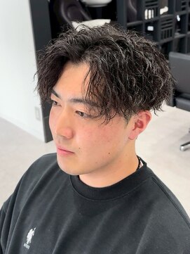 シャイン 大宮(SHINE) メンズカット/パーマ/ヘッドスパ/ブリーチ/眉毛/韓国/大宮/Men's