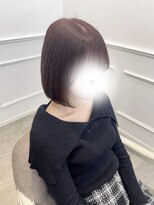 リルミー(Lilme) こっくりチョコレートピンクにふんわりまとまるボブ*新井