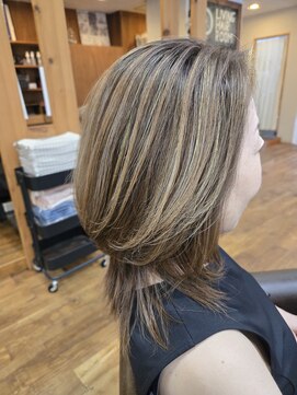 リビングヘアルーム(LIVING HAIR ROOM) レイヤースタイル