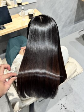 シンカ(shinka) 【20代】/髪質改善/縮毛矯正/表参道/ブリーチ縮毛矯正