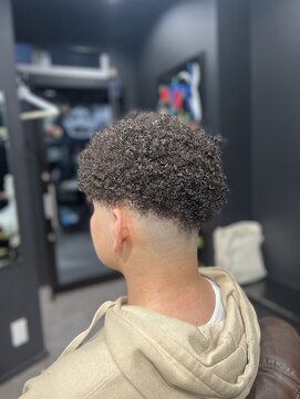 アフロスタイル(針金パーマ)