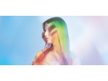 《エクラリティトリートメント》修復だけではなく、【傷ませない】。使えば使うほど傷みにくい髪に