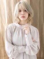 カバーヘア ブリス 大宮西口(COVER HAIR bliss)&nbsp;ホワイトシルバー/くびれミディアム/顔周りカット/ハイトーンe