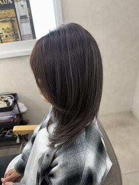 エモ(emo) 細めハイライト