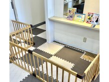 ウーラ 三条店(uura)の雰囲気（キッズスペースもございますので、お気軽にご相談ください♪）