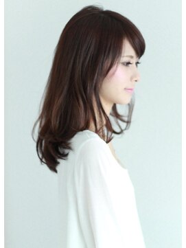 ヘアーアンドエステティック ヴェリス(hair&esthetic Velis) 【Velis】伸ばしていくのはラウンドのカットラインが◎