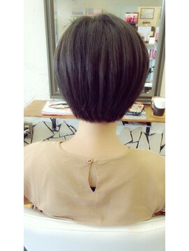 ビーカット(Be cut) すっきり小顔ショート♪