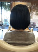 黒髪ショートボブ