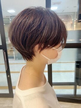 ビューティ堀出 高槻阪急店 くびれる王道マッシュショート×大人かわいい【30代/40代/50代】
