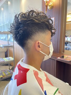 シャンプー ボーイ 宮崎柳丸店(SHAMPOO BOY) メンズパーマハイライト