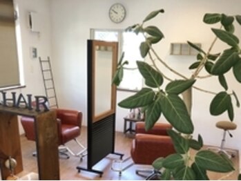 Hair Stock【ヘアーストック】（旧：ROOTS　HAIR）