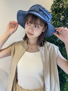 ロカ(roka) ぱつっとロブ / グレージュ