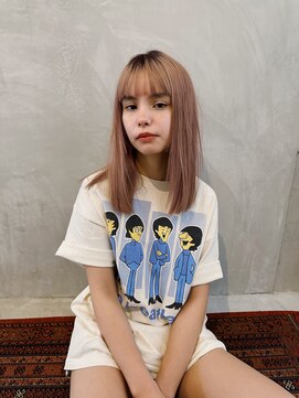 ヒュージ 三軒茶屋(huge) ハイトーン/ピンクベージュカラー/ミディアムヘア