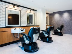 BARBER SHOP 涼　流山おおたかの森店【バーバーショップ　リョウ】