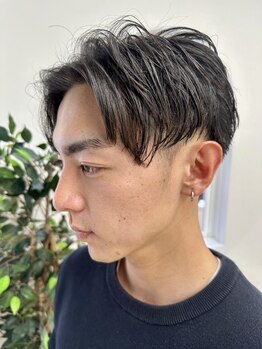 ネイビー(Navy)の写真/第一印象は、清潔感から。髪が伸びても決まる計算されたデザインで、1ヶ月後に違いが分かります。