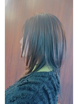 ヘアメイク ウエニ 上本町(HAIR MAKE UE2) 明るさも残しつつ白髪解消『おしゃれ白髪染め』