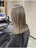 バレイヤージュ、ハイライト、レイヤーロング、グレーベージュ
