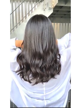 フィゼル あべのルシアス店(Aujua fizelle) ウルティア修復カラー×オフブラックカラー