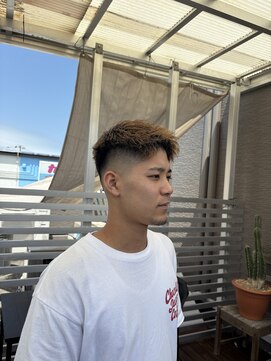 シリー(SILLY) 短髪フェード