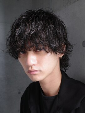 レタッチ バイ フィフス 銀座(RETOUCH by fifth) 銀座フェザーパーマシャドウパーマルーズパーマスパイラルパーマ