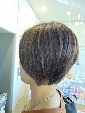 フレッシュサラダ 北坂戸本店 ショートボブ