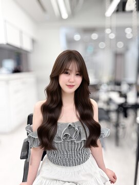 アマトウキョウスマートサロン(AMA TOKYO×Smart Salon) 【sayakaスタイル】顔まわり/レイヤーカット/小顔韓国くびれヘア