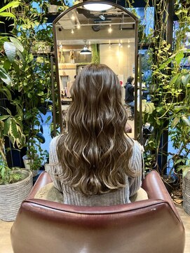 トリル(Trill) 光のスパイス