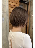 ショートカットハイライトカラー顔まわりレイヤーカット