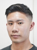 メリケンバーバーショップ コウベ(MERICAN BARBERSHOP KOBE)&nbsp;メンズカットバーバースタイルフェザーN2