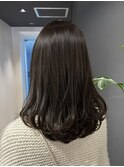 透明感オリーブベージュ