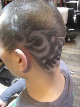 トリックストア(TRICK STORE) バリカンアート