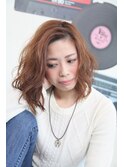 前下がりボブ・ゆるパーマ