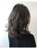 リズヘアーデザイン(RIZ hair design)&nbsp;ナチュラルな外国人風グラデーション