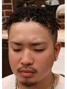 アクセプトザワールドバーバー(Accept the world barber) 針金パーマ×2ブロック×毛先カラー