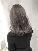 デザート(Des.Art)&nbsp;【Des.Art赤坂】外ハネ×ハイライト×カーキーベージュ