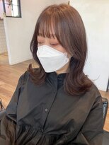 ラベンダーグレージュ くびれヘア 韓国 顔まわりレイヤー
