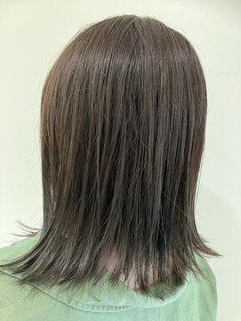アース コアフュールボーテ 長岡店(EARTH coiffure beaute) オリーブベージュ